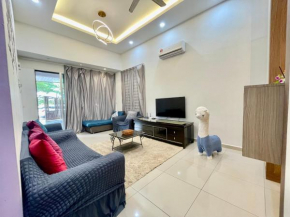 Home36#6pax#TVbox#NearAeonAlma#Mcd